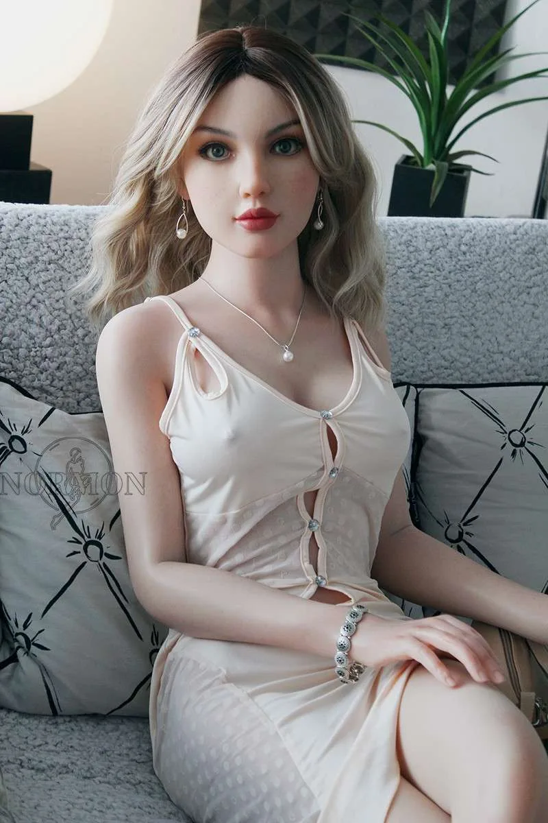 165cm (5ft5') C-Cup Gracefully Refined Hourglass Body Sex Doll - Tamara view 5