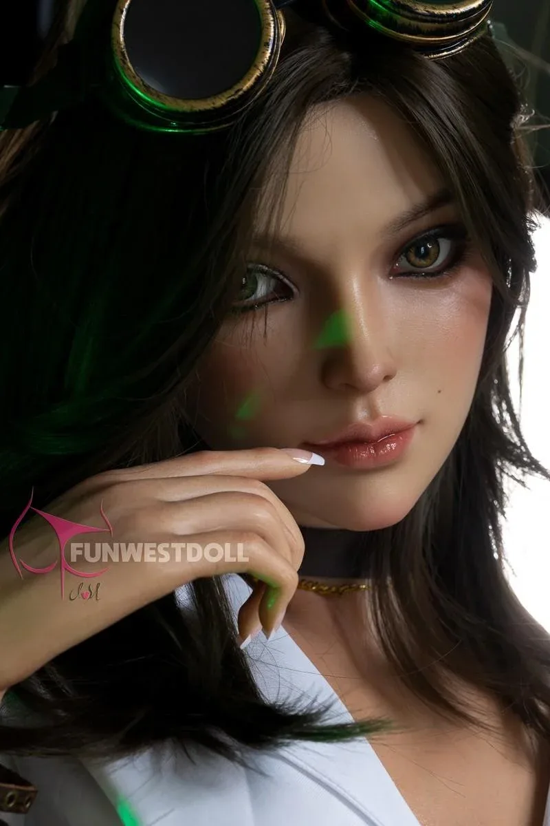168cm (5ft6') D-Cup Lifelike Silicone Real Sexdoll - Lexie view 5