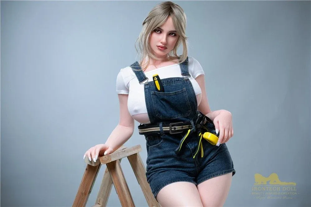160cm (5ft2') Midnight Desire Busty Sexy Love Doll - Luna view 8