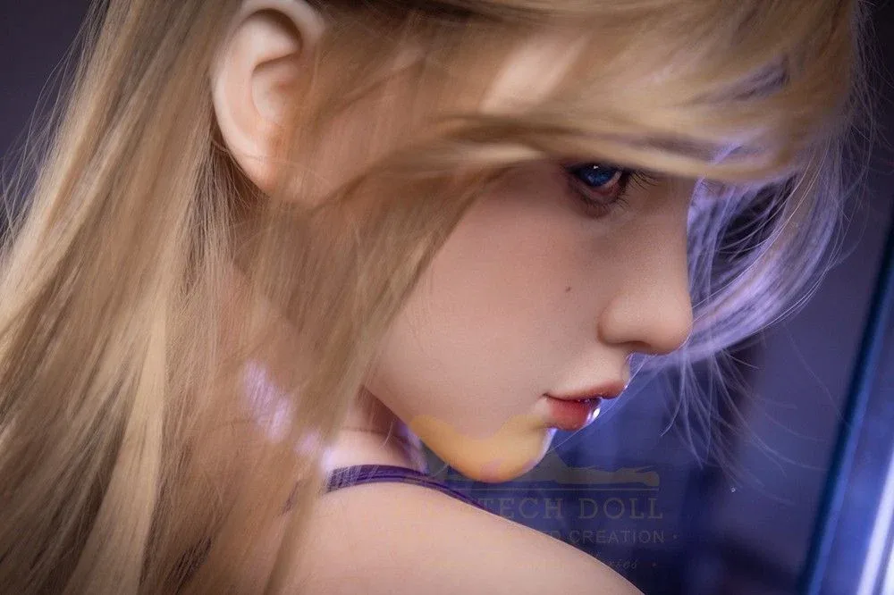 162cm (5ft4) Minus Silicone Realistic Love Doll - Titty view 8