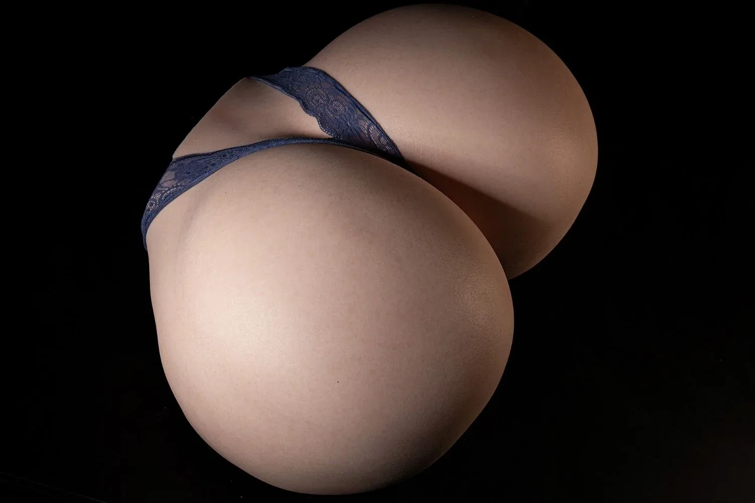 30cm (11.8") LoveNestle Series Mega Big Booty Silicone Doll - Mia