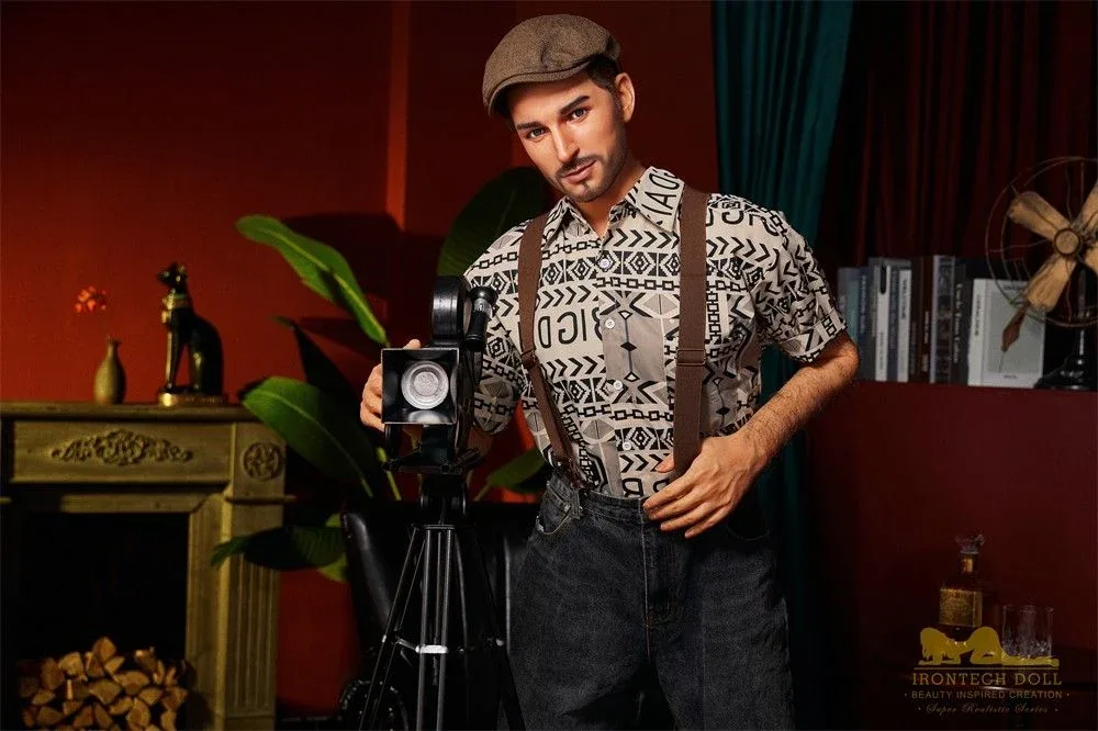 170cm (5ft5') Sophisticated Gentleman with Muscular Build Male Sex Doll - George view 3