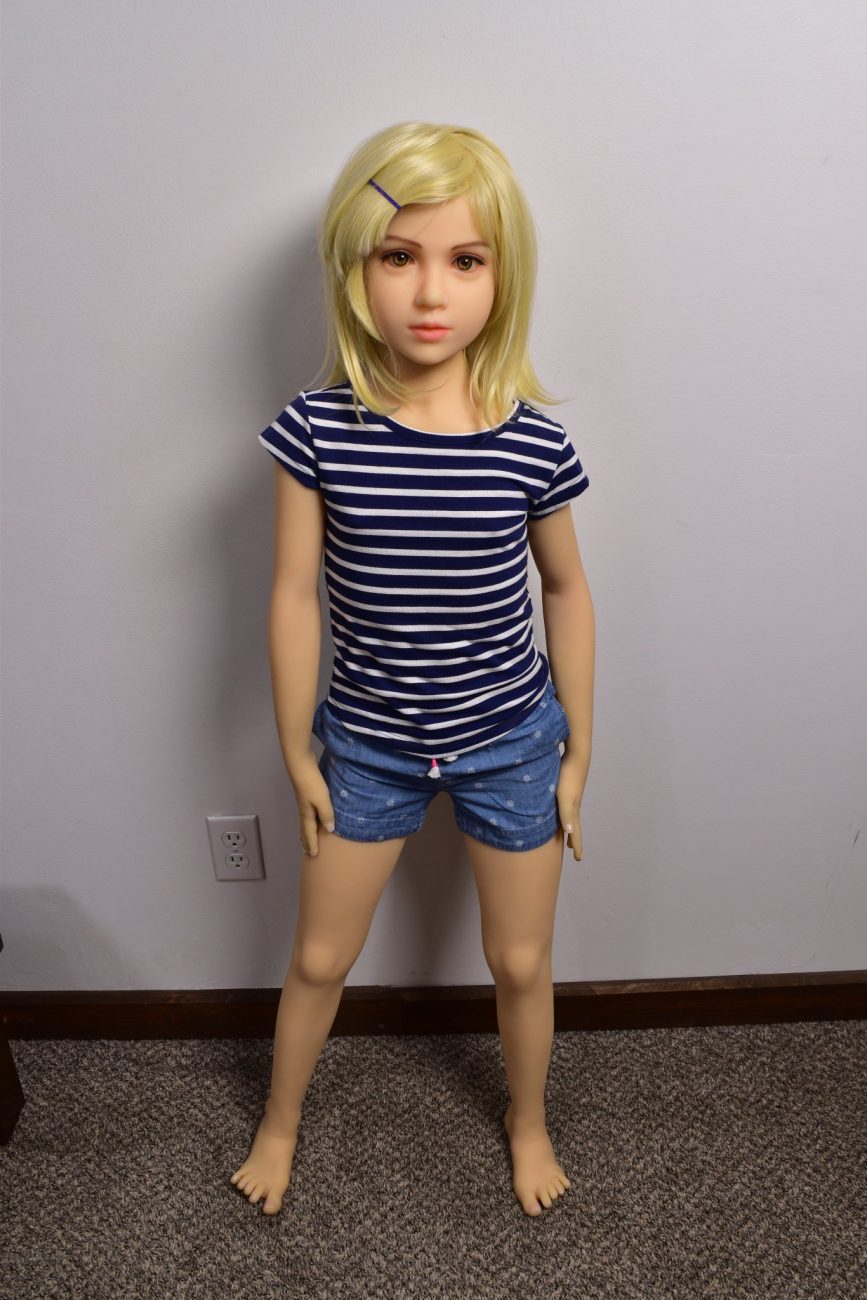 UTDOLLS 126CM サーシャ リアルミニドール(お客様写真) - 画像 (3)