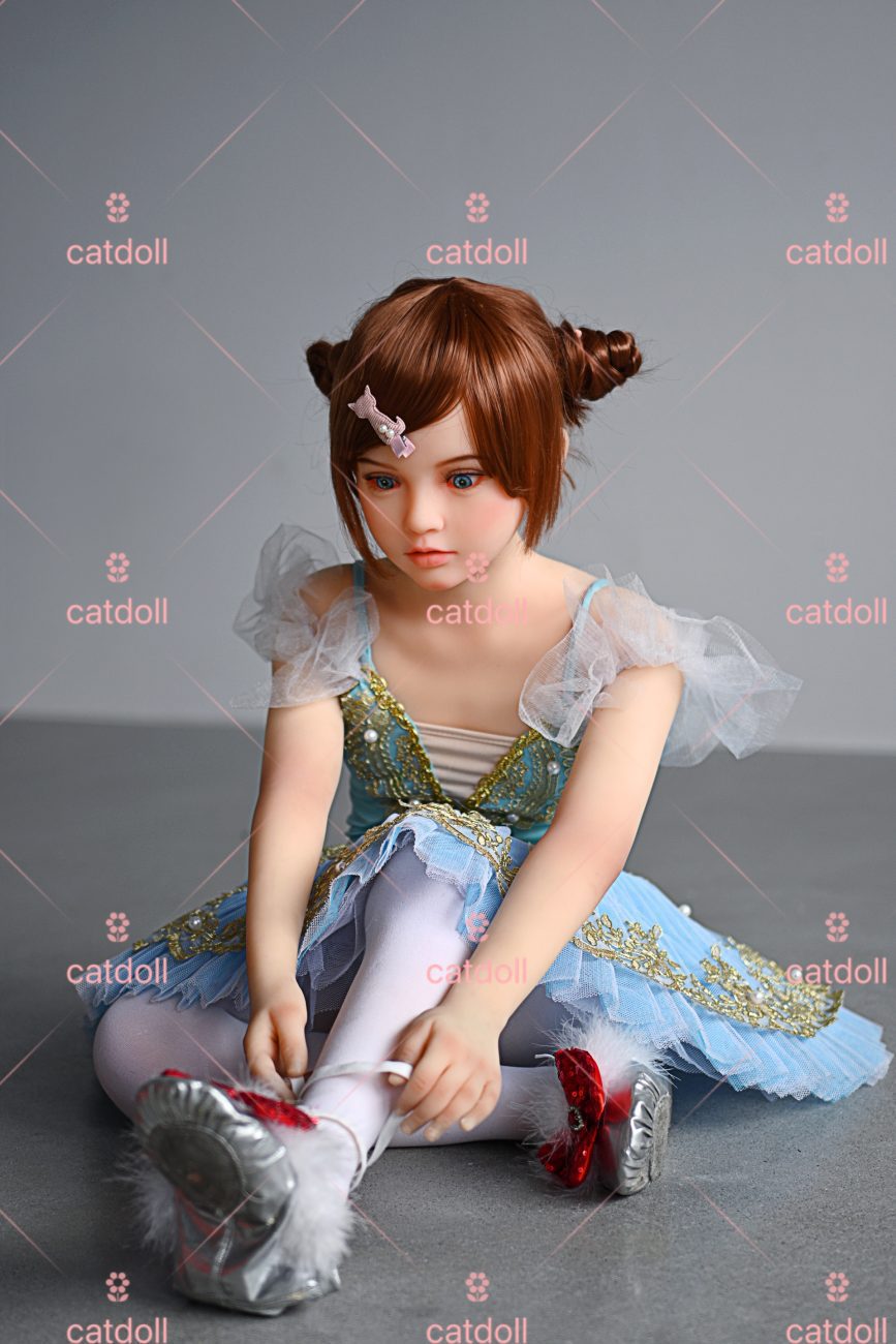 UTDOLLS 123CM ミラナ TPE リアルミニドール - 画像 (2)