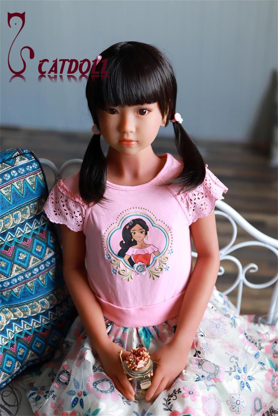 UTDOLLS 126CM ナナコ リアルミニドール - 画像 (2)