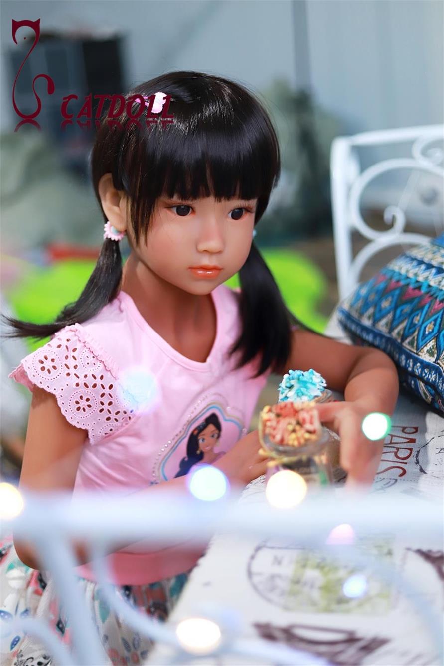 UTDOLLS 126CM ナナコ リアルミニドール - 画像 (6)