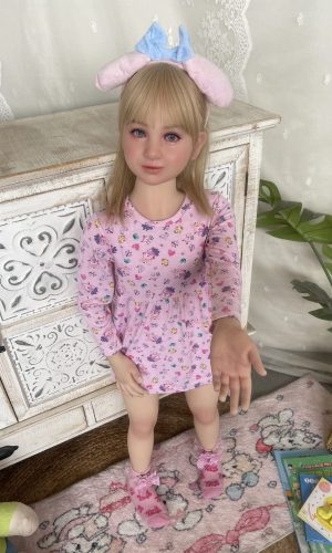 UTDOLLS 115CM ビクトリア（TPEボディ、ソフトシリコンヘッド）