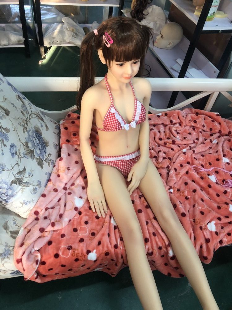 UTDOLLS 146CM ローラ TPE リアルミニドール - 画像 (2)