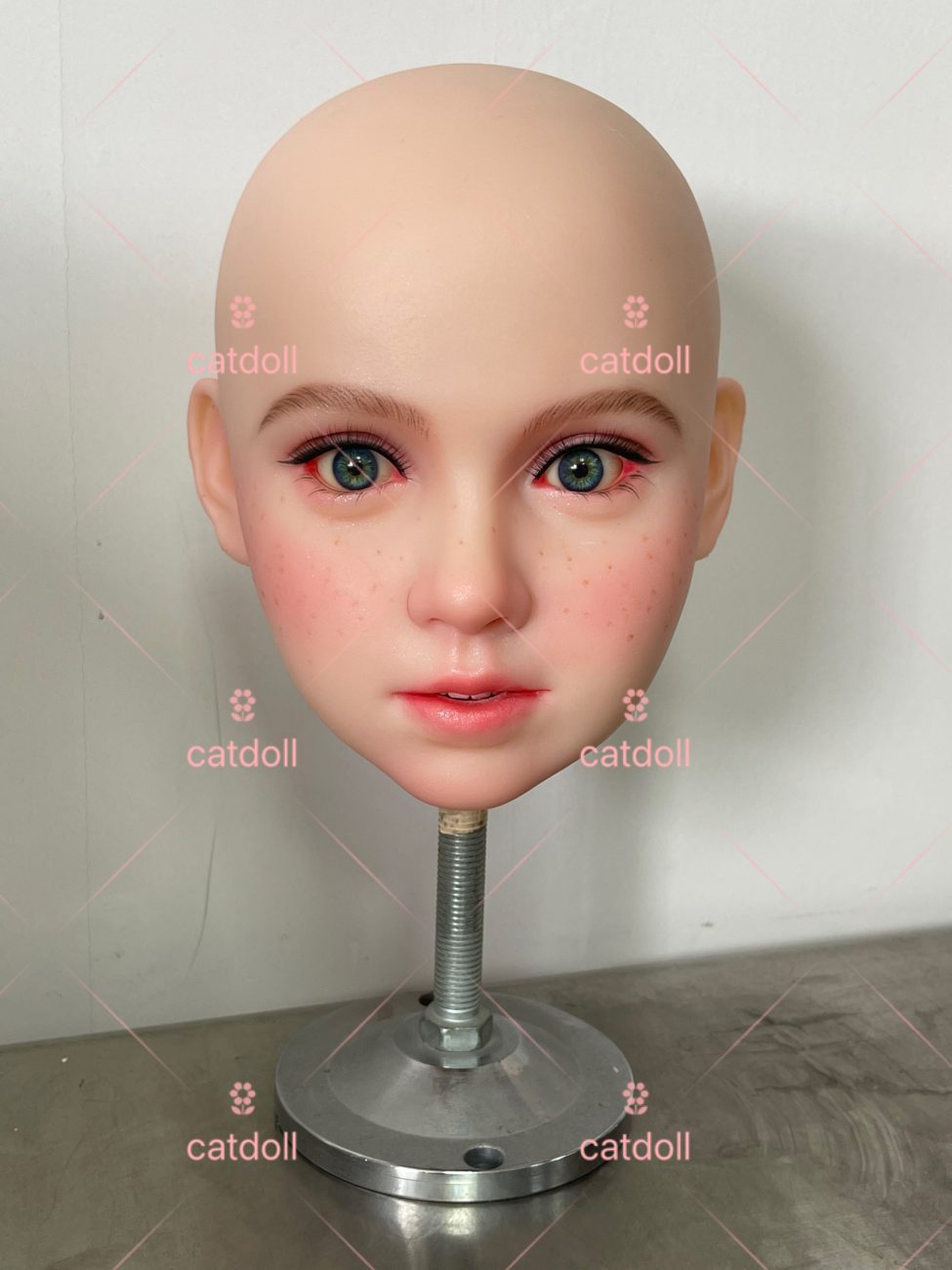 UTDOLLS サーシャ ソフトシリコンヘッド - 画像 (4)