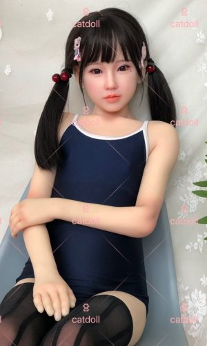 UTDOLLS 139CM ヴィヴィアン（TPEボディ、ソフトシリコンヘッド）