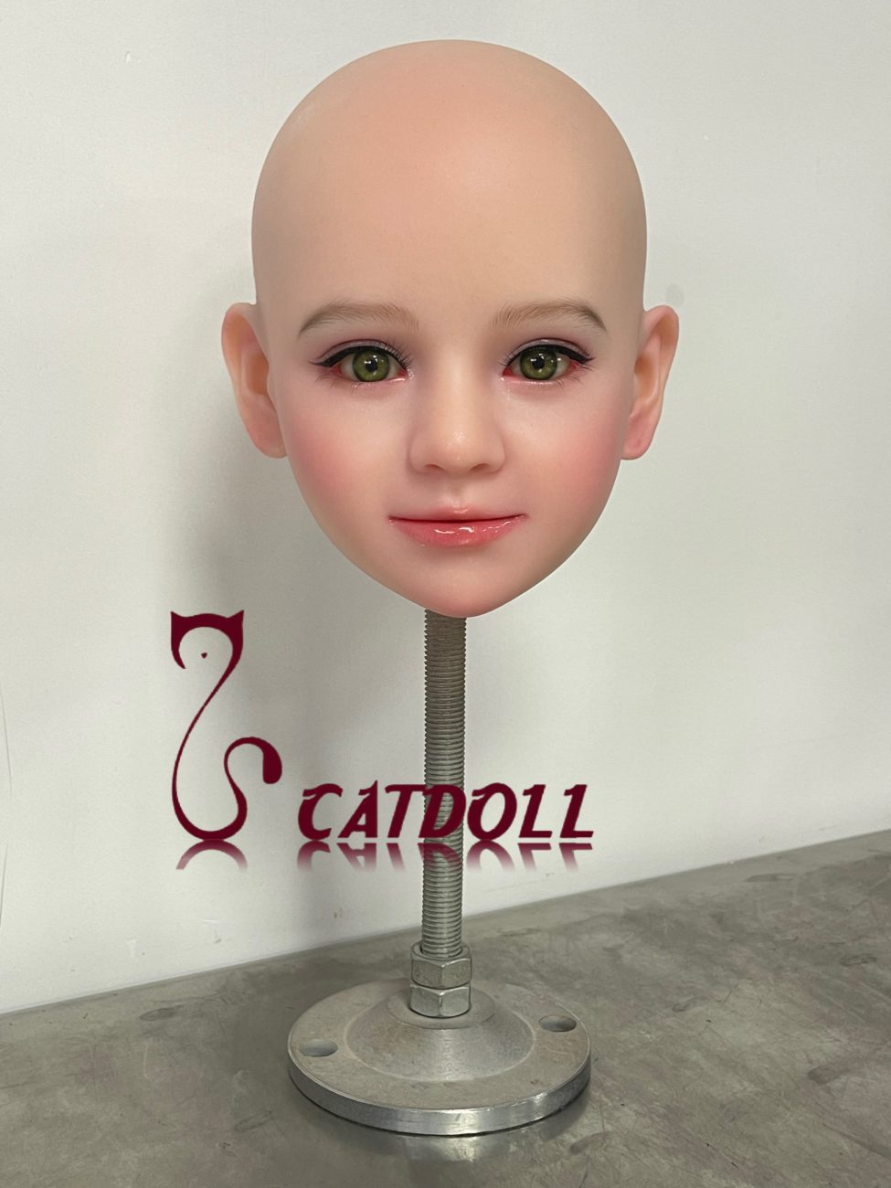 UTDOLLS ローラ ソフトシリコンヘッド - 画像 (3)