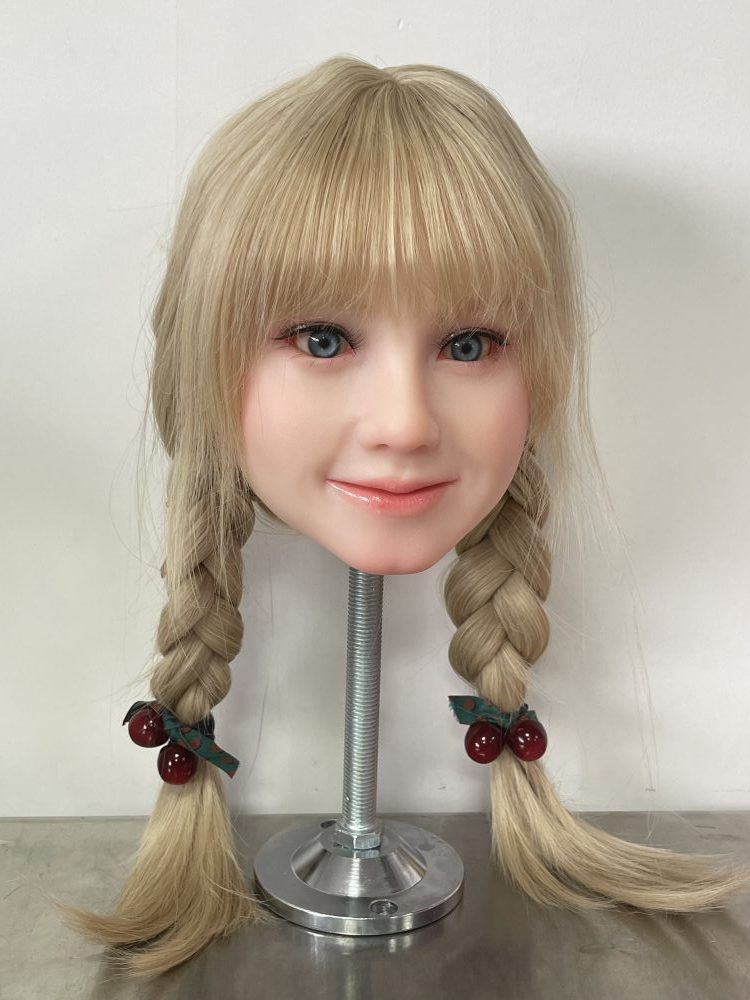 UTDOLLS アリサ ソフトシリコンヘッド - 画像 (3)