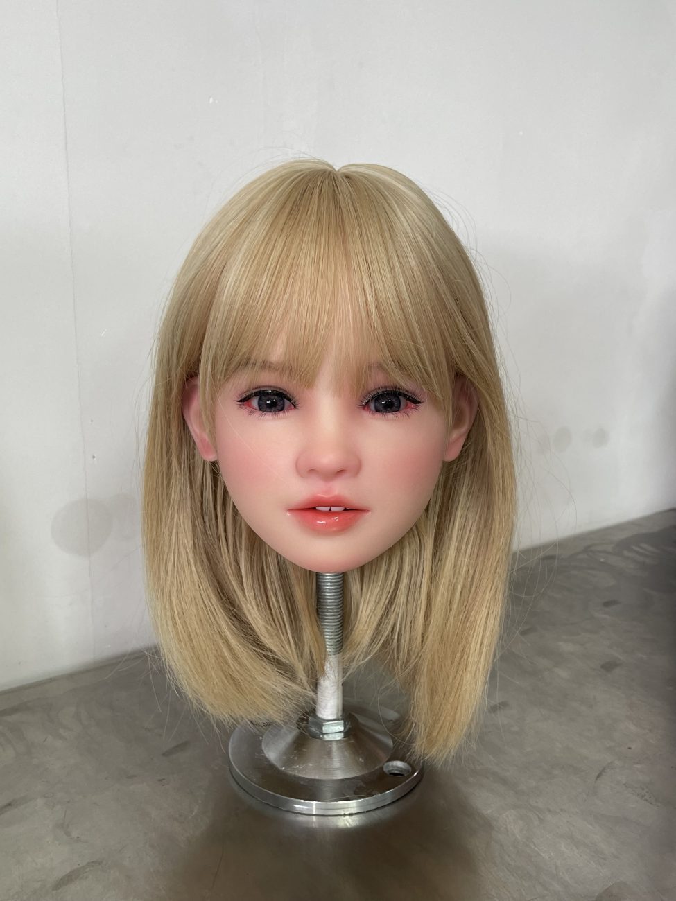 UTDOLLS ケルシー ソフトシリコンヘッド