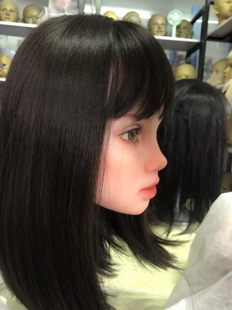 UTDOLLS 128CM ルイサ リアルミニドール - 画像 (4)